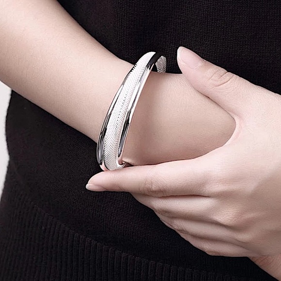 Sterling Silver Mesh Bangle Cuff Bracelet - Picture 4 of 12